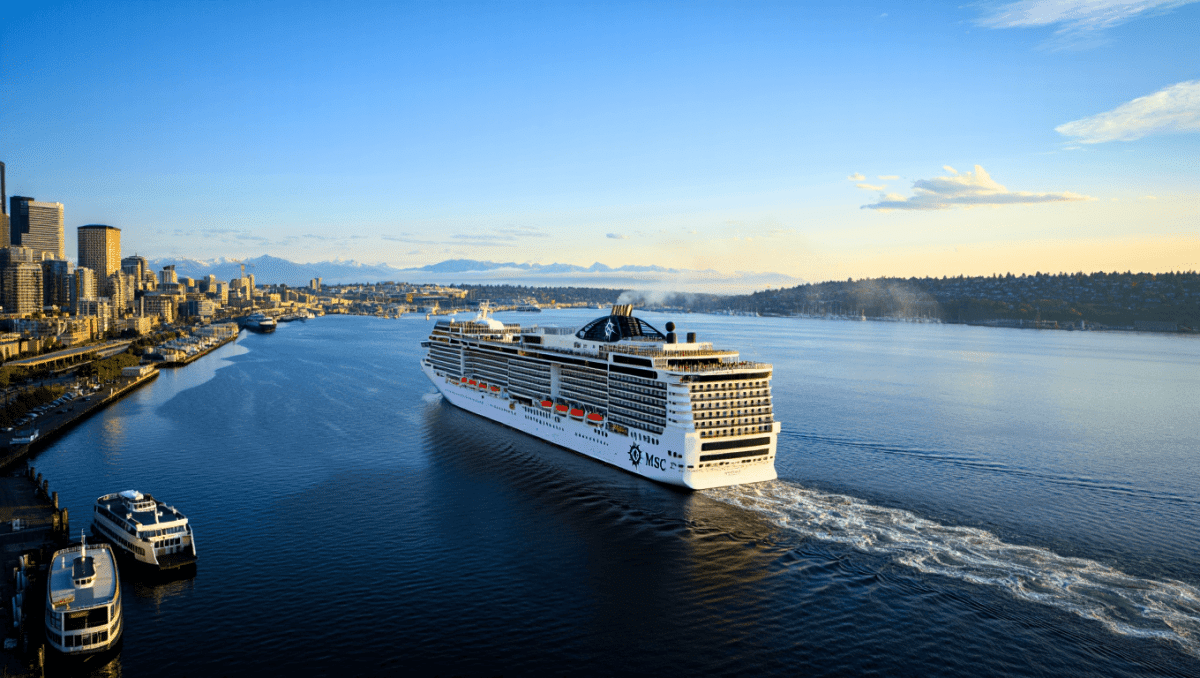 MSC Poesia salpa alla volta dell’Alaska: al via la prima stagione di MSC Crociere nella regione