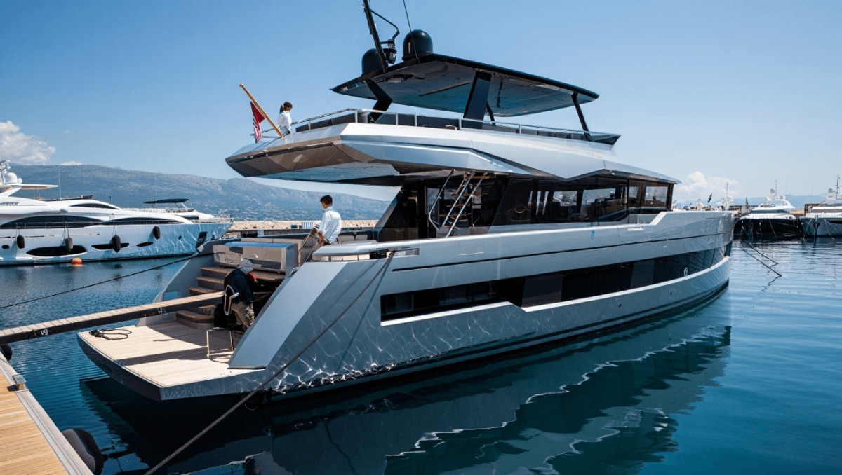 Nauta svela il design del Southern Wind 108 Kalantis