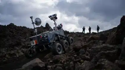 Rover Etna in prova: l'Asi sperimenta il robot per il monitoraggio del vulcano