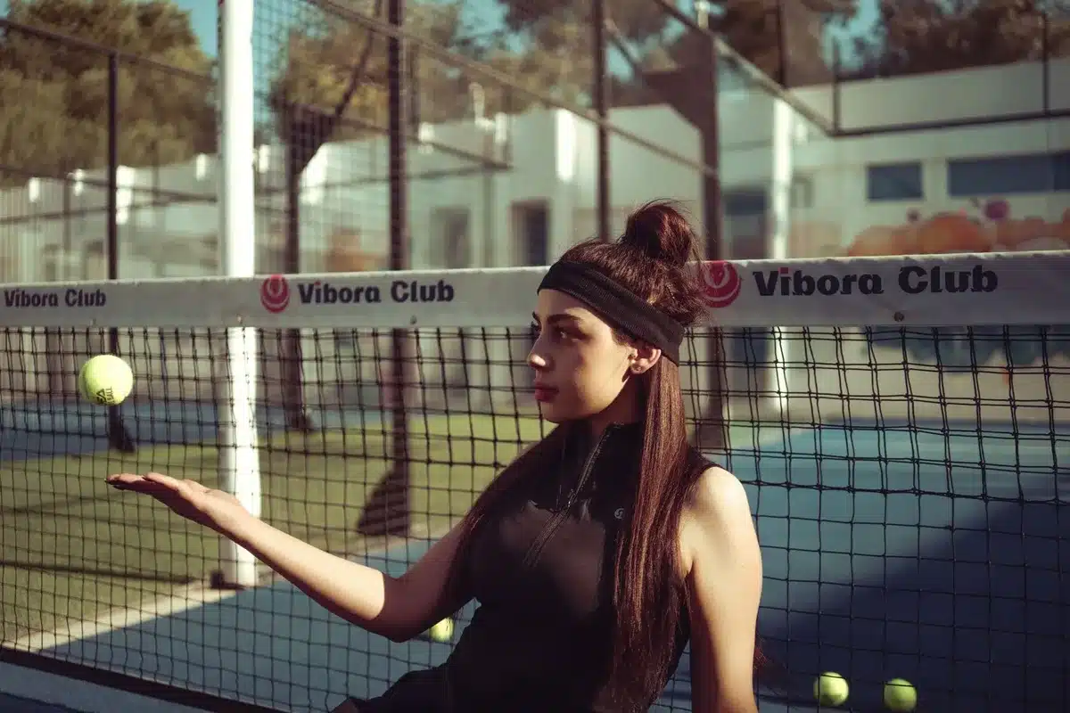Partita di padel durante il torneo Novamarine Padel Cup 2026